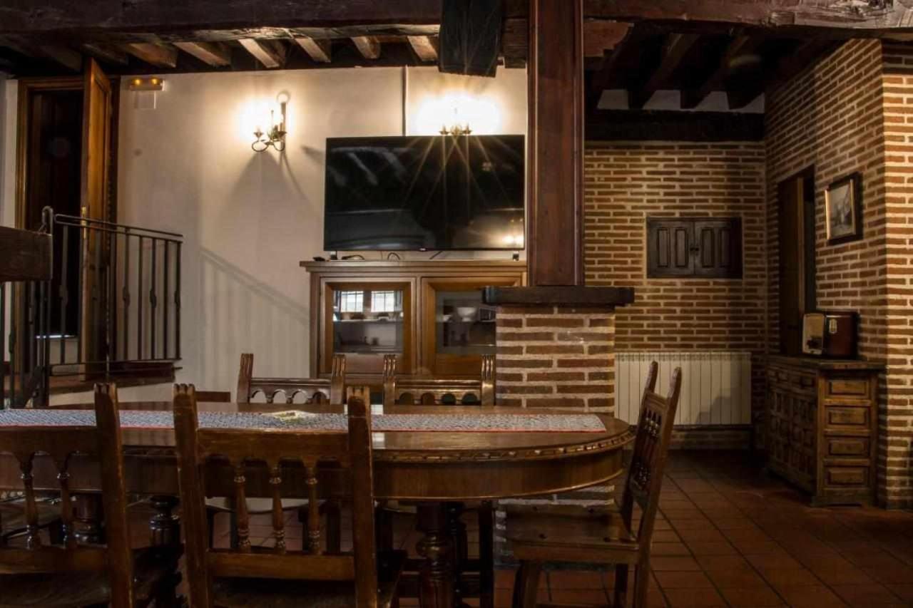 Casa Rural Paco Munogalindo Exteriör bild